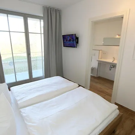 Pauline Whg 05 Mit 2 Balkonen * غورين